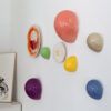 Caracoles de cerámica en pared